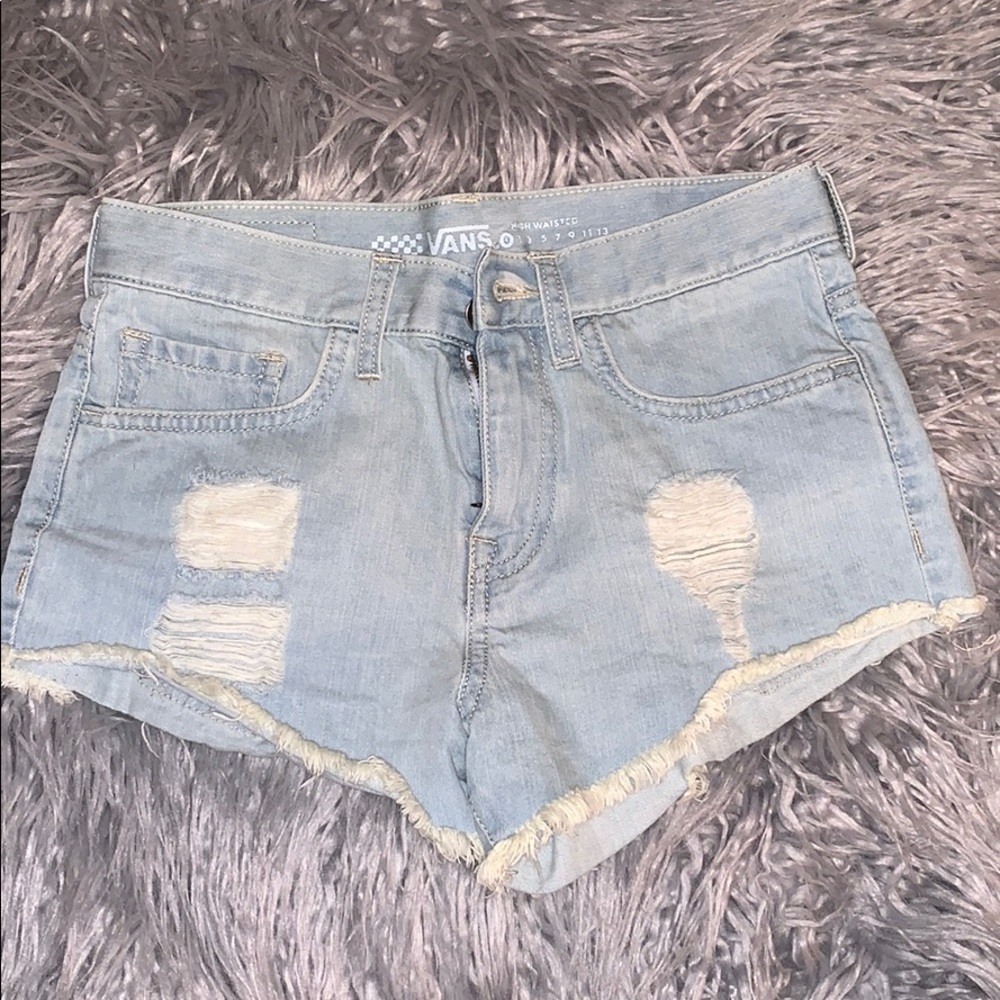 Vans flirty shorts with checkered pocket